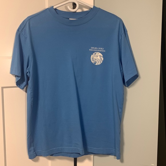 new light blue oversized t shirt - Picture 1 of 3